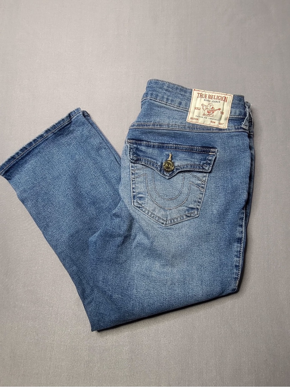 True Religion Women’s Light Blue Straight Jeans capri